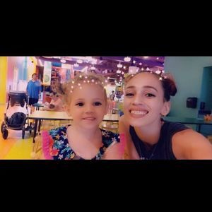 Meet your Posher, Brenda